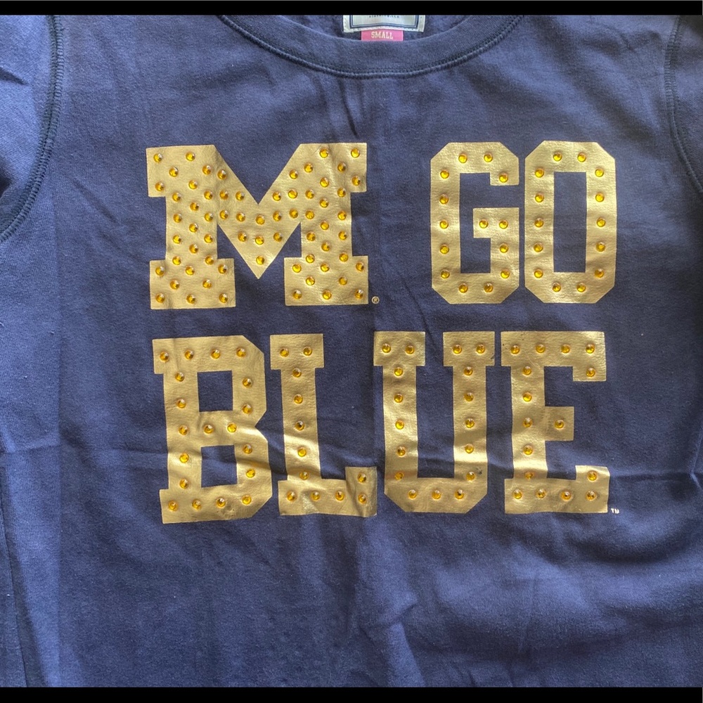 NWOT PINK 'U of M' Sweats Set - size sm & med - Picture 10 of 13